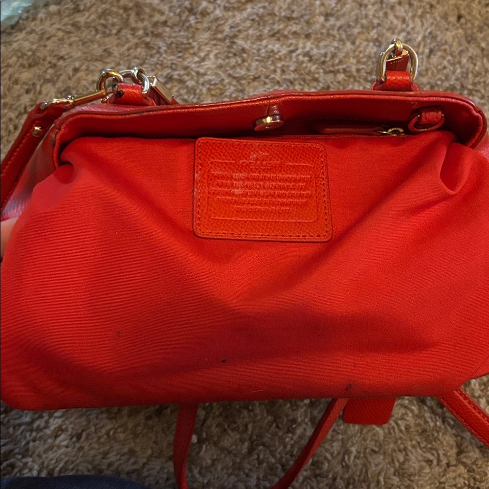 Coach Red Leather Women's Bag - Picture 2 of 8